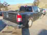 2020 Ram 1500 Lone Star z VIN 1C6RREFT4LN372628, wystawiony jako IAAI lot #41626656 z przebiegiem 50 048 mil mil oraz . Historia ofert i sprzedaży dostępna na DreamBid. Obrazek 4.