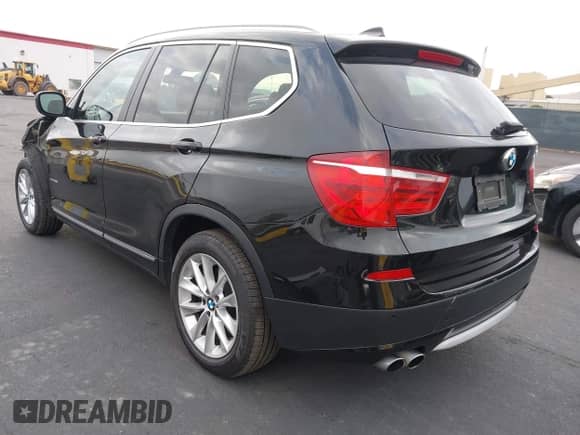 2013 BMW X3 xDrive28i z VIN 5UXWX9C53D0D04139, wystawiony jako IAAI lot #43512988 z przebiegiem 104 432 mil mil oraz . Historia ofert i sprzedaży dostępna na DreamBid. Obrazek 3.