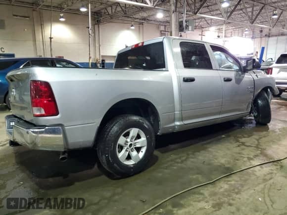 2023 Ram 1500 SLT z VIN 1C6RR6LG5PS574687, wystawiony jako Copart lot #88050405 z przebiegiem 32 474 mil mil oraz Nie do naprawy • Non repairable. Historia ofert i sprzedaży dostępna na DreamBid. Obrazek 3.