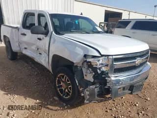 2007 Chevrolet Silverado 1500 1LT with VIN 2GCEC13C071548412, listed as a IAAI auction lot 41749608 with 224,313 mi miles and . Bid and sale history available at DreamBid. Image 1.