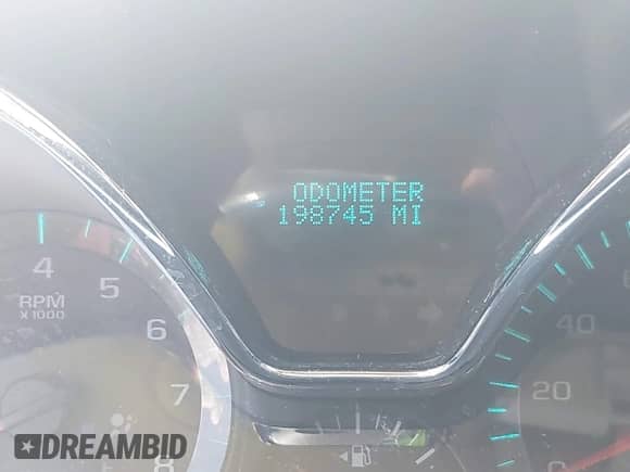 2013 Chevrolet Traverse LT z VIN 1GNKRGKD4DJ243857, wystawiony jako IAAI lot #43115439 z przebiegiem 198 745 mil mil oraz . Historia ofert i sprzedaży dostępna na DreamBid. Obrazek 15.