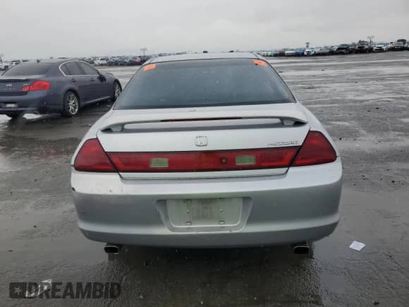 2000 Honda Accord EX with VIN 1HGCG3276YA032009, listed as a Copart auction lot 44549985 with 343,341 mi miles and Salvage title. Bid and sale history available at DreamBid. Image 6.