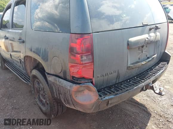 2009 Chevrolet Tahoe LS с VIN 1GNFC13C19R302930, выставлен на аукционе IAAI как лот 42955261 с пробегом 261 252 миль миль и . История ставок и продаж доступна на DreamBid. Изображение 6.