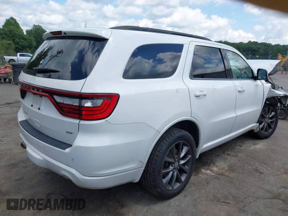 2017 Dodge Durango GT with VIN 1C4RDJDG8HC850915, listed as a IAAI auction lot 42700072 with 152,604 mi miles and . Bid and sale history available at DreamBid. Image 4.