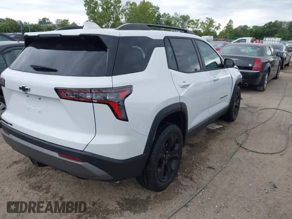 2026 Chevrolet Equinox AWD LT с VIN 3GNAXPEG1TL110519, выставлен на аукционе IAAI как лот 43110863 с пробегом 2 504 миль миль и . История ставок и продаж доступна на DreamBid. Изображение 4.