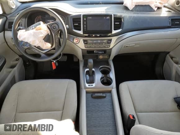 2016 Honda Pilot EX with VIN 5FNYF6H30GB012437, listed as a Copart auction lot 86813845 with 175,138 mi miles and Salvage title. Bid and sale history available at DreamBid. Image 8.