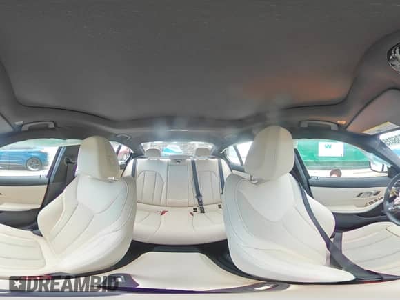 2023 BMW 3 Series 330i z VIN 3MW69FF0XP8D11071, wystawiony jako Copart lot #80536015 z przebiegiem 10 129 mil mil oraz Nie do naprawy • Non repairable. Historia ofert i sprzedaży dostępna na DreamBid. Obrazek 14.