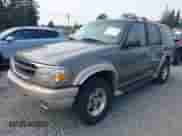 1999 Ford Explorer XLT с VIN 1FMDU35P2XZB24804, выставлен на аукционе IAAI как лот 43110473 с пробегом 186 145 миль миль и . История ставок и продаж доступна на DreamBid. Изображение 2.