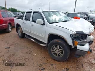 2011 Chevrolet Colorado 1LT z VIN 1GCHTCFE2B8127044, wystawiony jako IAAI lot #42245471 z przebiegiem 224 115 mil mil oraz . Historia ofert i sprzedaży dostępna na DreamBid. Obrazek 1.