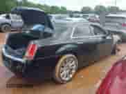 2013 Chrysler 300 C с VIN 2C3CCAET3DH534385, выставлен на аукционе IAAI как лот 42258709 с пробегом Не указан миль и . История ставок и продаж доступна на DreamBid. Изображение 4.