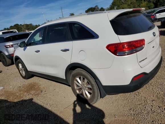 2018 Kia Sorento LX with VIN 5XYPG4A33JG405551, listed as a Copart auction lot 89841325 with 153,855 mi miles and Clean title. Bid and sale history available at DreamBid. Image 2.