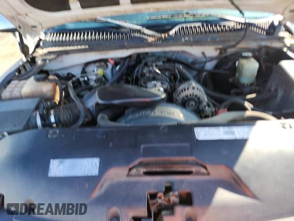 2000 Chevrolet Silverado 1500 LS z VIN 2GCEC19T1Y1258365, wystawiony jako Copart lot #71617885 z przebiegiem 265 898 mil mil oraz Czysty tytuł • Clean title. Historia ofert i sprzedaży dostępna na DreamBid. Obrazek 11.