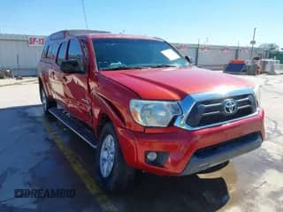 2014 Toyota Tacoma PreRunner with VIN 3TMKU4HN4EM041871, listed as a IAAI auction lot 41641763 with 148,968 mi miles and . Bid and sale history available at DreamBid. Image 1.