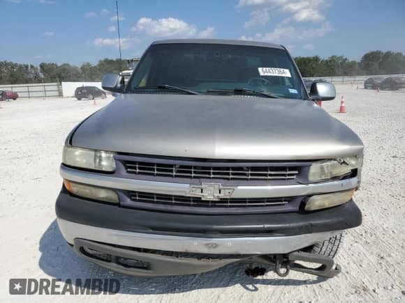 2000 Chevrolet Silverado 2500 LS z VIN 1GCGK29U8YE356723, wystawiony jako Copart lot #64437364 z przebiegiem 168 138 mil mil oraz Szkoda całkowita • Salvage title. Historia ofert i sprzedaży dostępna na DreamBid. Obrazek 5.