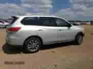 2015 Nissan Pathfinder S with VIN 5N1AR2MM0FC702647, listed as a Copart auction lot 68544875 with 158,242 mi miles and Salvage title. Bid and sale history available at DreamBid. Image 3.