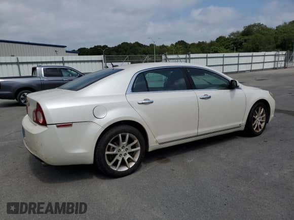 2010 Chevrolet Malibu LTZ with VIN 1G1ZE5E79A4105635, listed as a Copart auction lot 68819055 with 130,811 mi miles and Clean title. Bid and sale history available at DreamBid. Image 3.