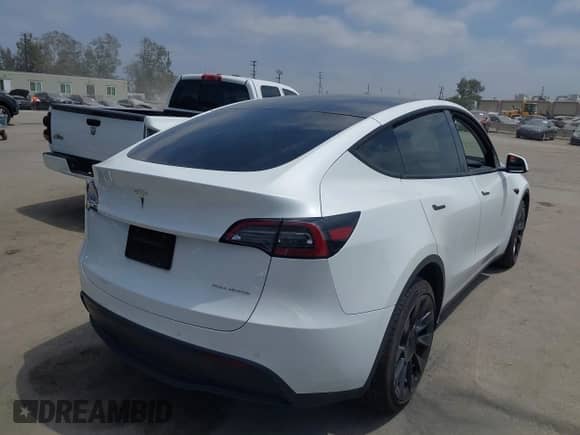 2021 Tesla Model Y Long Range с VIN 5YJYGDEE4MF245529, выставлен на аукционе IAAI как лот 42795489 с пробегом 58 214 миль миль и . История ставок и продаж доступна на DreamBid. Изображение 4.