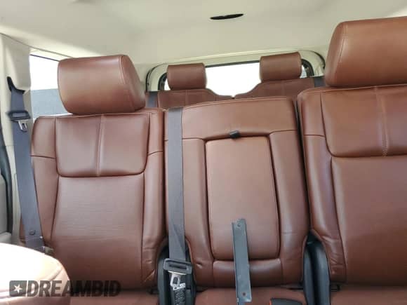 2006 Jeep Commander Limited с VIN 1J8HG58N46C165562, выставлен на аукционе Copart как лот 80086975 с пробегом 109 974 миль миль и Списание • Salvage title. История ставок и продаж доступна на DreamBid. Изображение 10.
