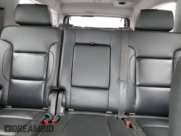 2019 Chevrolet Suburban LT с VIN 1GNSKHKC3KR101791, выставлен на аукционе Copart как лот 80433495 с пробегом 70 145 миль миль и Чистый • Clean title. История ставок и продаж доступна на DreamBid. Изображение 10.