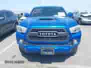 2016 Toyota Tacoma SR5 с VIN 3TMAZ5CN5GM020783, выставлен на аукционе IAAI как лот 42426948 с пробегом 69 493 миль миль и . История ставок и продаж доступна на DreamBid. Изображение 12.