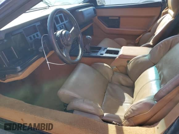 1989 Chevrolet Corvette с VIN 1G1YY3182K5122469, выставлен на аукционе Copart как лот 78359604 с пробегом Не указан миль и Списание • Salvage title. История ставок и продаж доступна на DreamBid. Изображение 7.