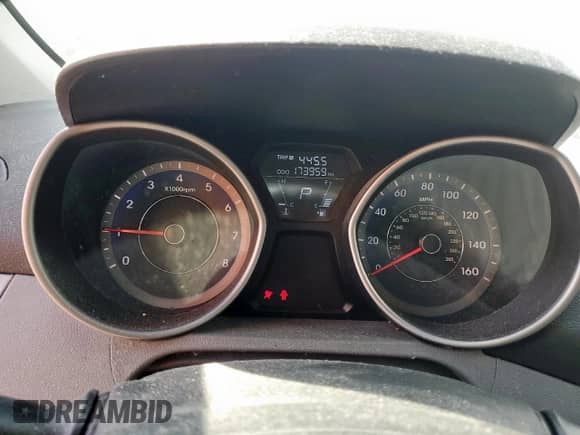2013 Hyundai Elantra GLS с VIN KMHDH4AE3DU944719, выставлен на аукционе Copart как лот 85685955 с пробегом 173 959 миль миль и Чистый • Clean title. История ставок и продаж доступна на DreamBid. Изображение 9.