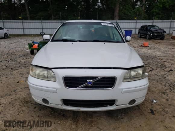 2005 Volvo S60 с VIN YV1RS592252430170, выставлен на аукционе Copart как лот 65732275 с пробегом 218 085 миль миль и Списание • Salvage title. История ставок и продаж доступна на DreamBid. Изображение 5.