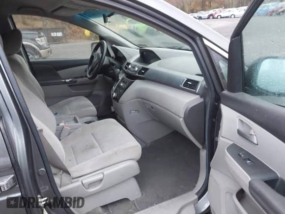 2011 Honda Odyssey EX с VIN 5FNRL5H46BB074367, выставлен на аукционе IAAI как лот 43585206 с пробегом 127 000 миль миль и . История ставок и продаж доступна на DreamBid. Изображение 5.