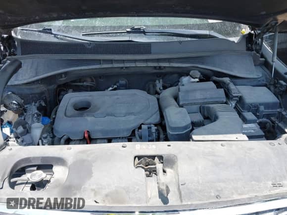 2019 Kia Sorento LX with VIN 5XYPG4A38KG443486, listed as a IAAI auction lot 42605606 with 107,505 mi miles and . Bid and sale history available at DreamBid. Image 10.