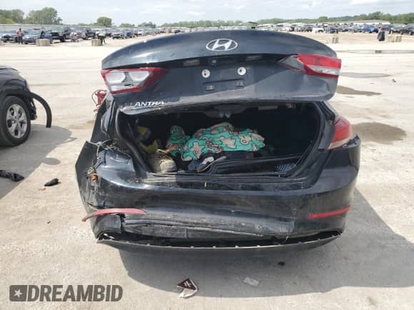 2018 Hyundai Elantra SEL z VIN 5NPD84LF6JH274907, wystawiony jako Copart lot #70494875 z przebiegiem 186 268 mil mil oraz Szkoda całkowita • Salvage title. Historia ofert i sprzedaży dostępna na DreamBid. Obrazek 6.