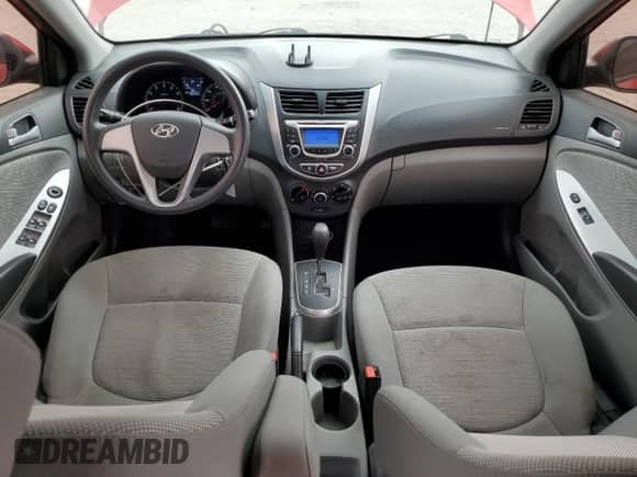 2013 Hyundai Accent GLS с VIN KMHCT4AE0DU550086, выставлен на аукционе Copart как лот 62783865 с пробегом 85 233 миль миль и Списание • Salvage title. История ставок и продаж доступна на DreamBid. Изображение 8.