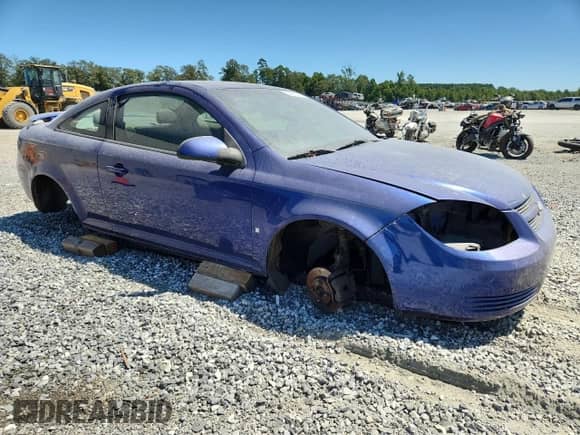 2007 Chevrolet Cobalt LT z VIN 1G1AL15F477191205, wystawiony jako Copart lot #70462435 z przebiegiem Nie podano mil oraz Szkoda całkowita • Salvage title. Historia ofert i sprzedaży dostępna na DreamBid. Obrazek 4.