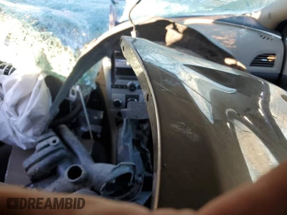 2012 Chevrolet Malibu 1LS z VIN 1G1ZB5E05CF229095, wystawiony jako Copart lot #85526685 z przebiegiem Nie podano mil oraz Czysty tytuł • Clean title. Historia ofert i sprzedaży dostępna na DreamBid. Obrazek 8.