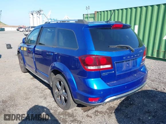 2015 Dodge Journey Crossroad with VIN 3C4PDDGG1FT579170, listed as a IAAI auction lot 42820291 with 97,385 mi miles and . Bid and sale history available at DreamBid. Image 3.