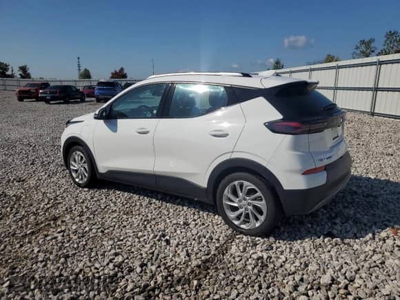 2023 Chevrolet Bolt EUV LT с VIN 1G1FY6S09P4135489, выставлен на аукционе Copart как лот 84215335 с пробегом 85 766 миль миль и На запчасти • Non repairable. История ставок и продаж доступна на DreamBid. Изображение 2.