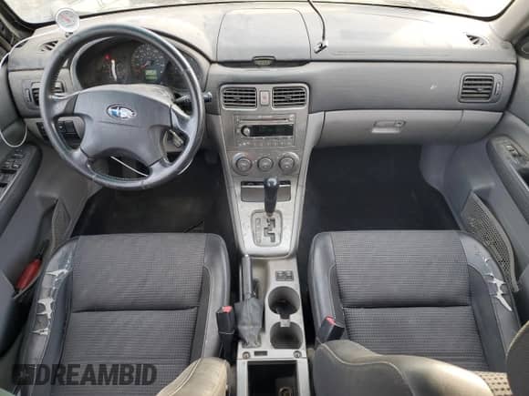 2004 Subaru Forester XT with VIN JF1SG69604H728901, listed as a Copart auction lot 42598845 with 165,743 mi miles and Salvage title. Bid and sale history available at DreamBid. Image 8.