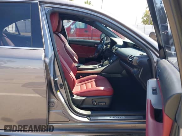 2015 Lexus IS 350 с VIN JTHBE1D24F5016837, выставлен на аукционе IAAI как лот 43139917 с пробегом 129 365 миль миль и . История ставок и продаж доступна на DreamBid. Изображение 5.