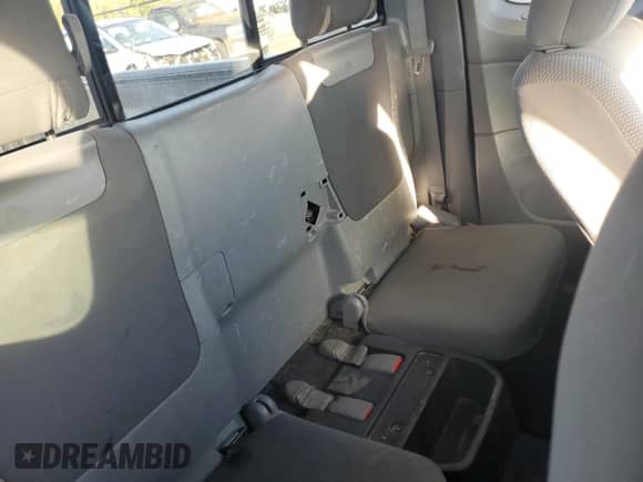 2015 Toyota Tacoma with VIN 5TFUX4EN0FX030379, listed as a Copart auction lot 86554515 with 350,120 mi miles and Clean title. Bid and sale history available at DreamBid. Image 10.