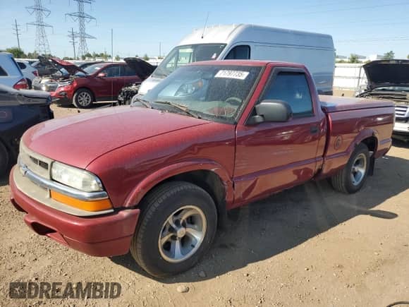 2001 Chevrolet S-10 с VIN 1GCCS14541K106668, выставлен на аукционе Copart как лот 71797735 с пробегом 212 017 миль миль и Списание • Salvage title. История ставок и продаж доступна на DreamBid. Изображение 1.