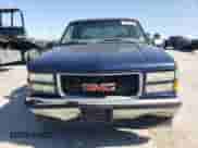 1998 GMC Sierra 1500 с VIN 2GTEC19R0W1547075, выставлен на аукционе Copart как лот 46464865 с пробегом 209 425 миль миль и Списание • Salvage title. История ставок и продаж доступна на DreamBid. Изображение 5.
