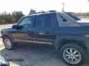 2005 Chevrolet Avalanche Z66 с VIN 3GNEC12Z75G164497, выставлен на аукционе IAAI как лот 43009045 с пробегом 267 642 миль миль и . История ставок и продаж доступна на DreamBid. Изображение 14.