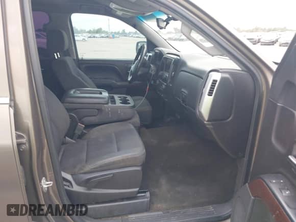 2014 GMC Sierra 1500 SLE with VIN 3GTU1UEC2EG351004, listed as a IAAI auction lot 43540049 with 196,197 mi miles and . Bid and sale history available at DreamBid. Image 5.