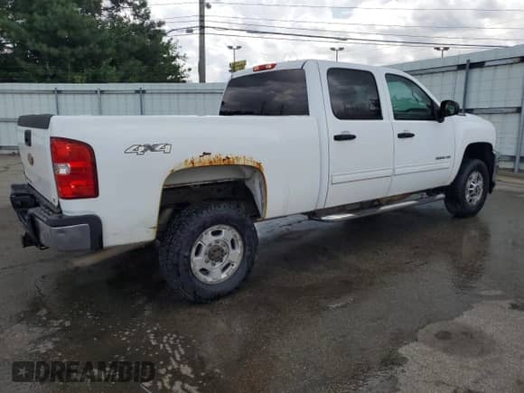 2012 Chevrolet Silverado 2500HD LT with VIN 1GC1KXCG9CF200506, listed as a Copart auction lot 63074895 with 264,045 mi miles and Clean title. Bid and sale history available at DreamBid. Image 3.