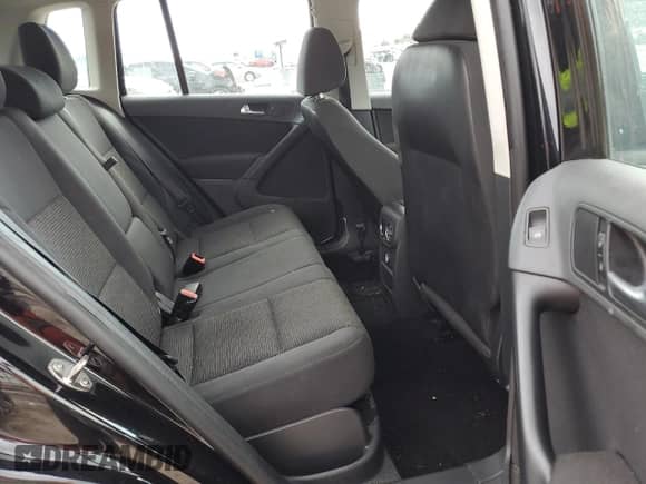 2014 Volkswagen Tiguan with VIN WVGCV3AX4EW526613, listed as a Copart auction lot 73949784 with 83,421 mi miles and Salvage title. Bid and sale history available at DreamBid. Image 11.