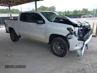 2023 Chevrolet Colorado 4WD LT с VIN 1GCPTCEK0P1221796, выставлен на аукционе IAAI как лот 42076600 с пробегом 23 262 миль миль и . История ставок и продаж доступна на DreamBid. Изображение 1.