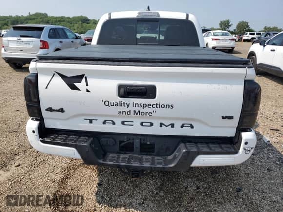 2021 Toyota Tacoma Limited with VIN 3TMGZ5AN3MM444231, listed as a Copart auction lot 59712815 with 53,549 mi miles and Salvage title. Bid and sale history available at DreamBid. Image 6.
