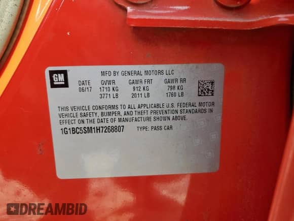 2017 Chevrolet Cruze LS z VIN 1G1BC5SM1H7268807, wystawiony jako Copart lot #81019445 z przebiegiem 178 088 mil mil oraz Szkoda całkowita • Salvage title. Historia ofert i sprzedaży dostępna na DreamBid. Obrazek 12.