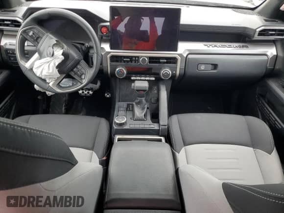 2024 Toyota Tacoma SR5 with VIN 3TMKB5FN5RM020760, listed as a Copart auction lot 61219275 with 4,143 mi miles and Non repairable. Bid and sale history available at DreamBid. Image 8.