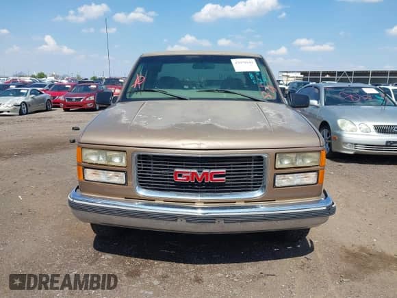 1997 GMC Sierra 1500 с VIN 2GTEC19R3V1547781, выставлен на аукционе IAAI как лот 43078182 с пробегом 202 176 миль миль и . История ставок и продаж доступна на DreamBid. Изображение 6.