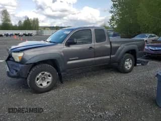 2015 Toyota Tacoma PreRunner z VIN 5TFTX4GN1FX044154, wystawiony jako Copart lot #53561005 z przebiegiem 92 502 mil mil oraz Szkoda całkowita • Salvage title. Historia ofert i sprzedaży dostępna na DreamBid. Obrazek 1.